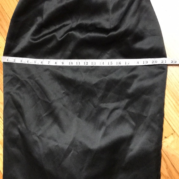 Vera Wang Satin off shoulder Vintage Pencil Formal Evening Retro whimsygoth - Picture 9 of 10